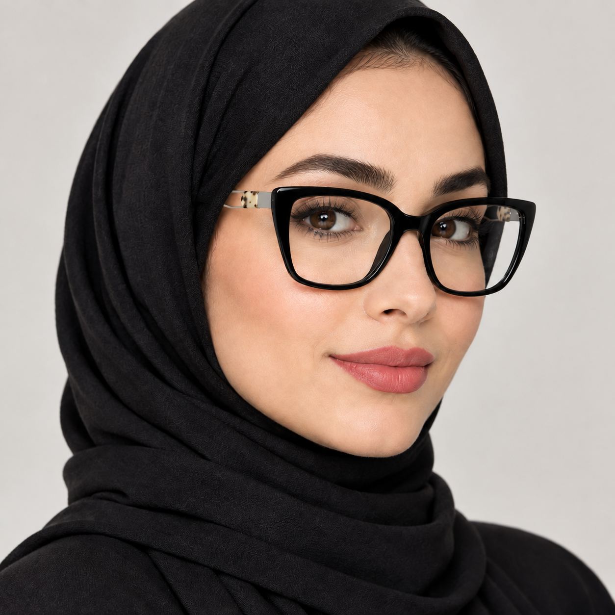 عینک طبی زنانه کائوچویی 6627A