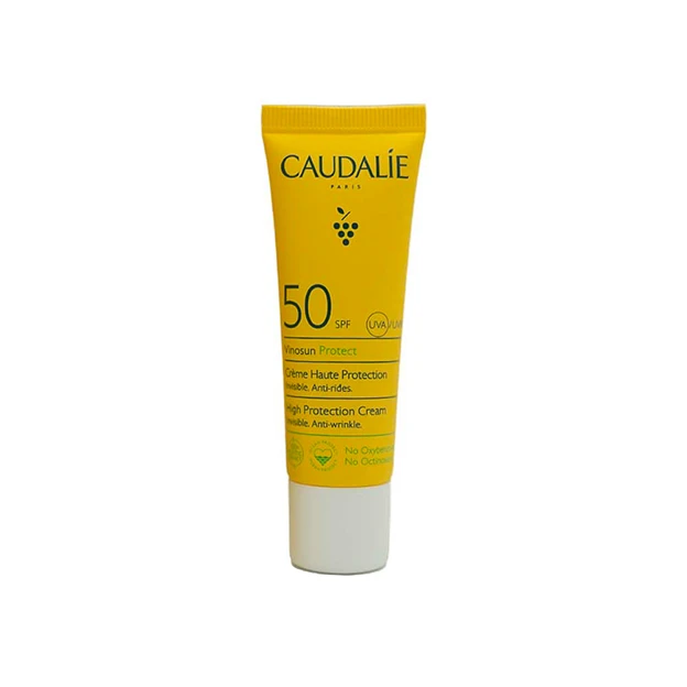 کرم ضد آفتاب بدون رنگ کدلی SPF 50 Vinosun Protect 50 ‌مناسب انواع پوست‌ حجم 40 میلی‌لیتر