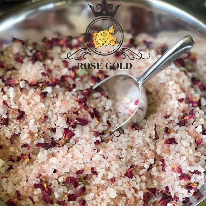نمک حمام رز گلد اسطوخودوس و گل رز وزن 1000 گرم