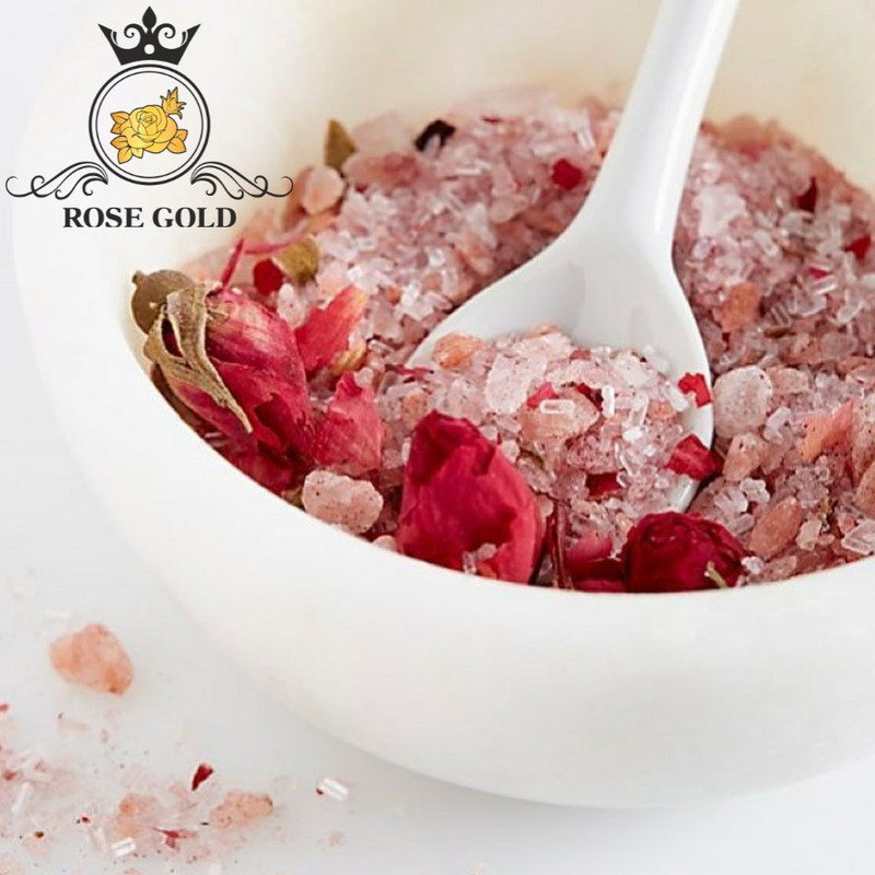 نمک حمام رز گلد اسطوخودوس و گل رز وزن 1500 گرم