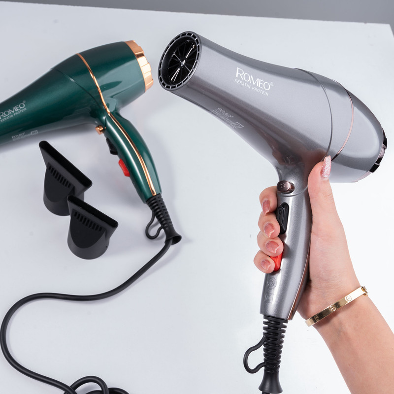 سشوار حرفه ای رومئو مدل RM-5858