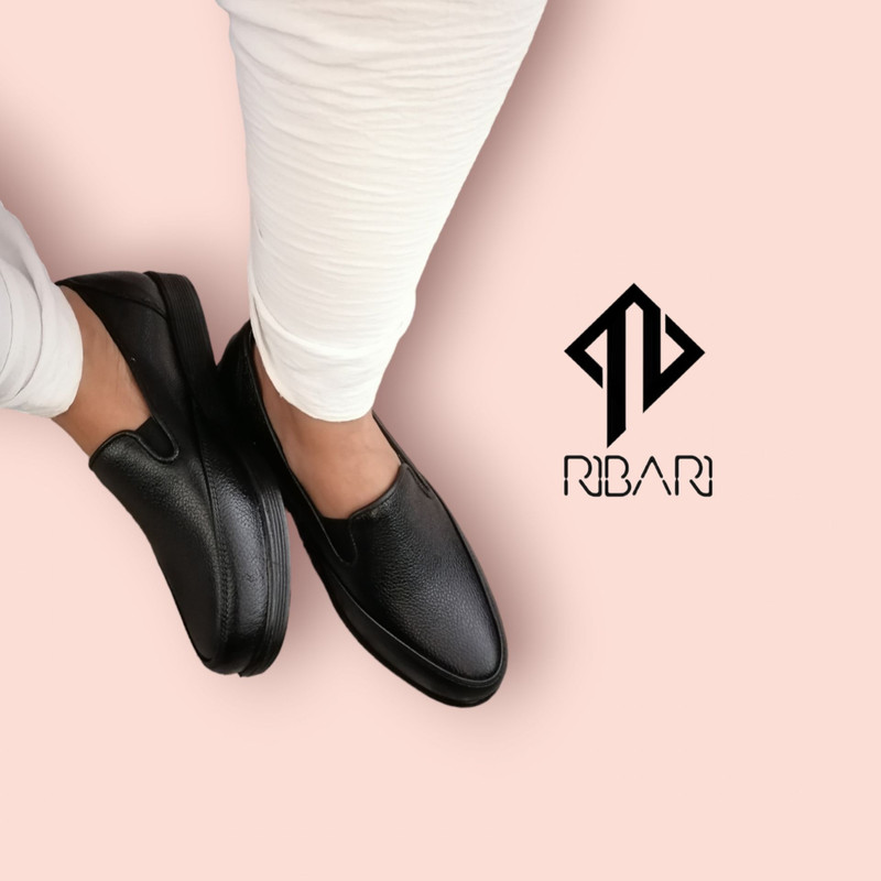 کفش طبی زنانه ریباری مدل T1