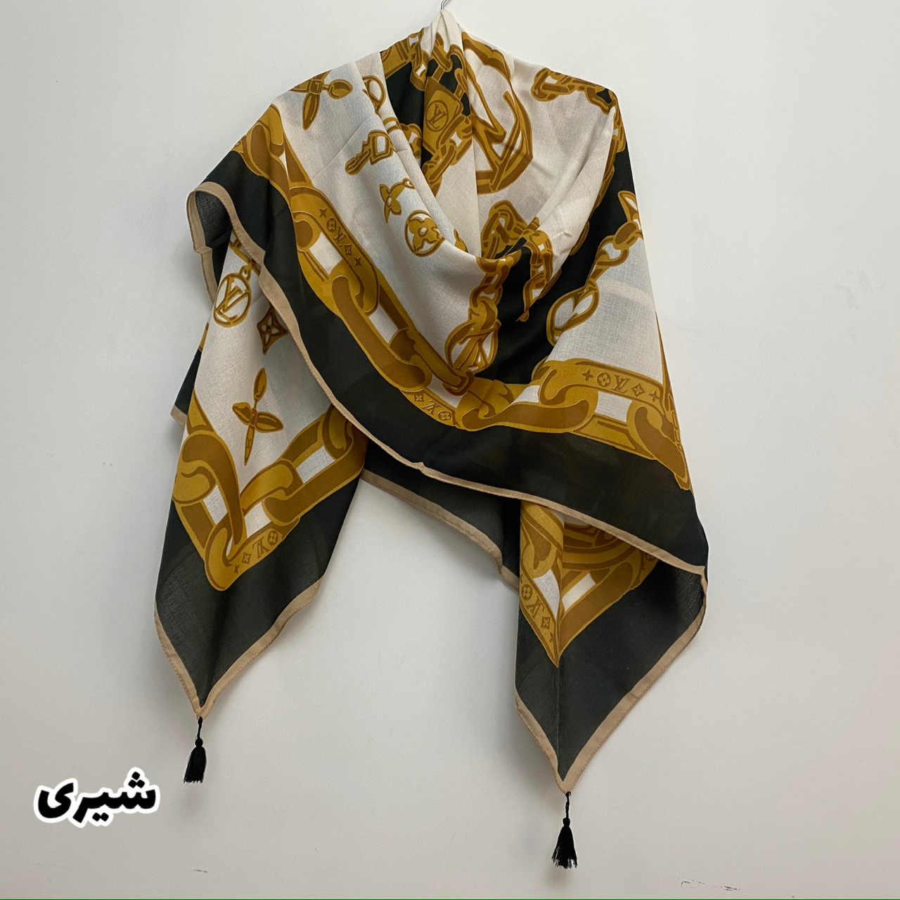 روسری زنانه مدل نخ پنبه پاییزه منگوله دار کد SIA2