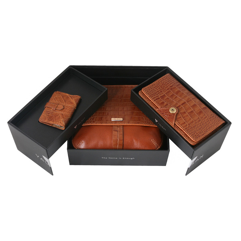 ست هدیه زنانه چرم یلسان مدل ساینا کد RAD-CHN-056-GC