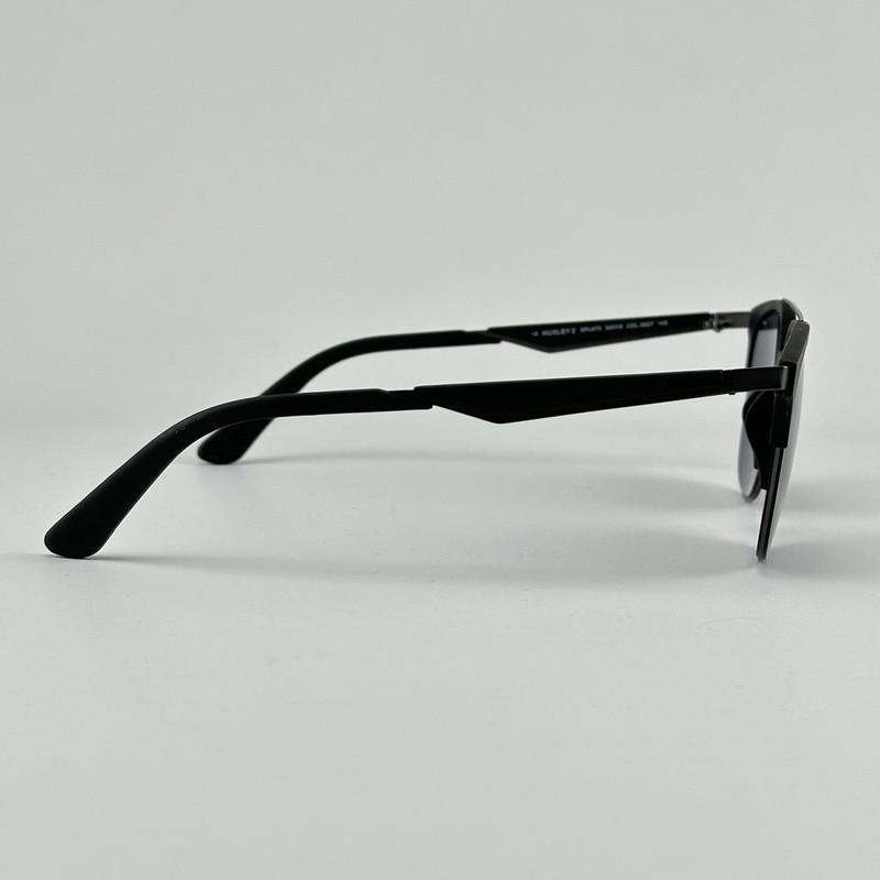 عینک آفتابی پلیس HUXLEY2 SPL875 COL.0627