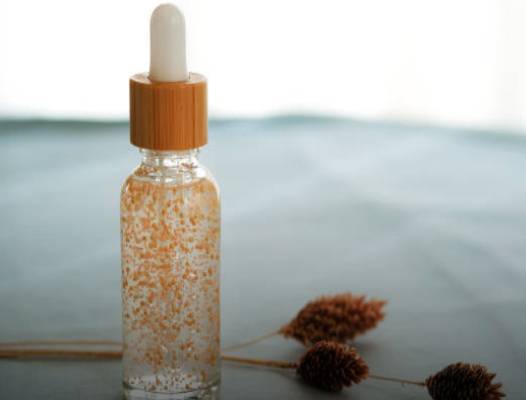 بطری سرم آبرسان هیالورونیک اسید